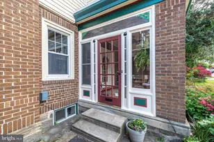 649 Hermitage St, Philadelphia, PA 19128 - Photo 3