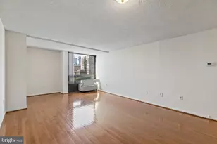 241 S 6th St, Philadelphia, PA 19106 - Photo 1