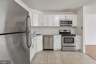 241 S 6th St, Philadelphia, PA 19106 - Photo 5