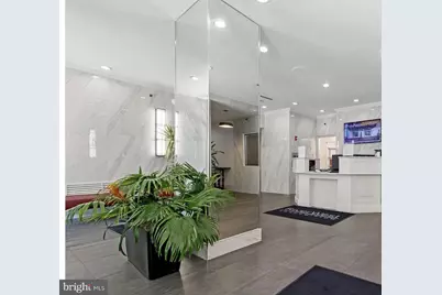 2101 Chestnut #1724, Philadelphia, PA 19103 - Photo 3
