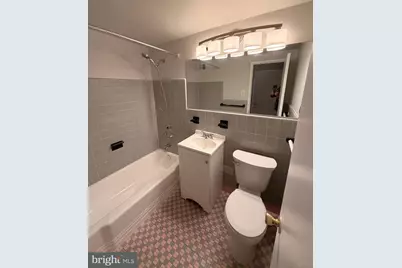 2101 Chestnut #1724, Philadelphia, PA 19103 - Photo 15