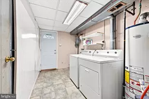 9029 Brous Ave, Philadelphia, PA 19152 - Photo 13