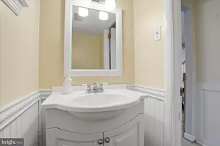 9029 Brous Ave, Philadelphia, PA 19152 - Photo 13