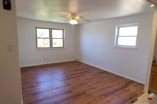 9403 Lansford St, Philadelphia, PA 19114 - Photo 5