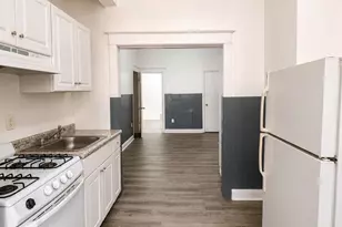 7020 Woodland Ave, Philadelphia, PA 19142 - Photo 9