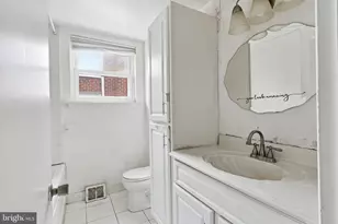 2217 Hoffnagle St, Philadelphia, PA 19152 - Photo 11