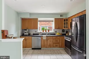 2217 Hoffnagle St, Philadelphia, PA 19152 - Photo 3