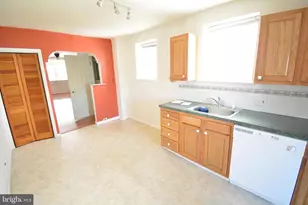 261 Lauriston St, Philadelphia, PA 19128 - Photo 11