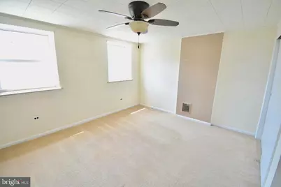 261 Lauriston Street, Philadelphia, PA 19128 - Photo 17