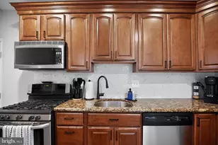 259 Lauriston St, Philadelphia, PA 19128 - Photo 11
