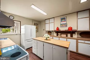 312 E Gowen Ave, Philadelphia, PA 19119 - Photo 15