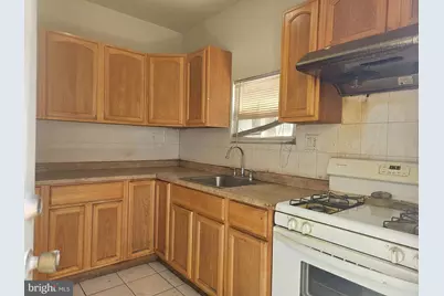 1846 Mc Clellan Street, Philadelphia, PA 19145 - Photo 5