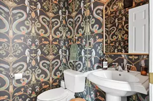 752 S 15th St, Philadelphia, PA 19146 - Photo 9