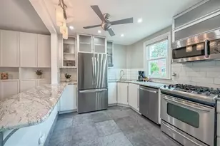 2723 Solly Ave, Philadelphia, PA 19152 - Photo 9