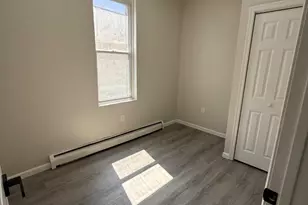 2032 S 22nd St, Philadelphia, PA 19145 - Photo 13