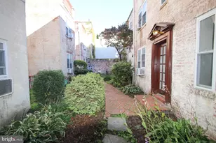 1612 Pine, Philadelphia, PA 19103 - Photo 13