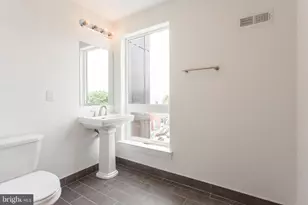 2123 Dickinson St, Philadelphia, PA 19146 - Photo 47