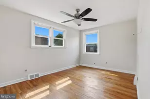 8354 Summerdale Ave, Philadelphia, PA 19152 - Photo 15