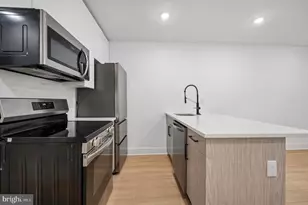 612 N 39th St, Philadelphia, PA 19104 - Photo 13