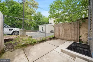 612 N 39th St, Philadelphia, PA 19104 - Photo 17