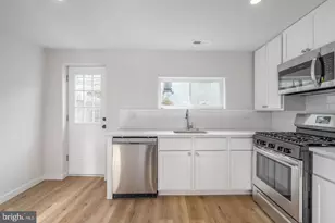 438 Dudley St, Philadelphia, PA 19148 - Photo 5