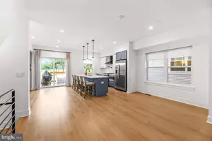 3606 Golfview Ln, Philadelphia, PA 19114 - Photo 9