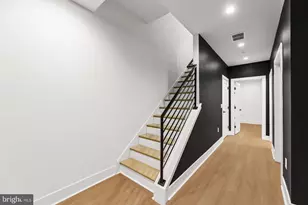 3606 Golfview Ln, Philadelphia, PA 19114 - Photo 33