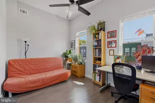 2425 Wharton St, Philadelphia, PA 19146 - Photo 7