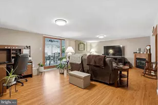 1948 President St, Philadelphia, PA 19115 - Photo 15