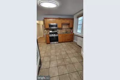 523 W Nedro Avenue, Philadelphia, PA 19120 - Photo 3