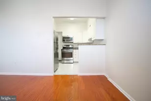 1606 Wallace St, Philadelphia, PA 19130 - Photo 7