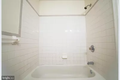 1606 Wallace Street #201, Philadelphia, PA 19130 - Photo 21
