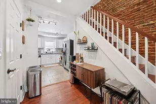 1564 E Berks St, Philadelphia, PA 19125 - Photo 7