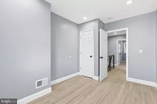 225 E Upsal St, Philadelphia, PA 19119 - Photo 29