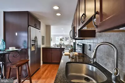 630 N 17th Street #5, Philadelphia, PA 19130 - Photo 5