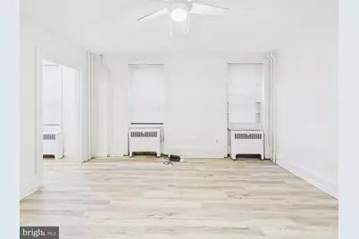 143 N 21st Street #1R, Philadelphia, PA 19103 - Photo 5