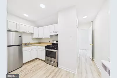 143 N 21st Street #1R, Philadelphia, PA 19103 - Photo 1
