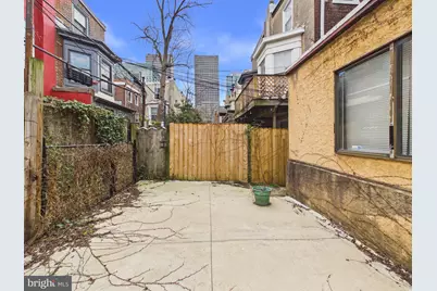 143 N 21st Street #1R, Philadelphia, PA 19103 - Photo 11