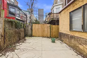 143 N 21st St, Philadelphia, PA 19103 - Photo 11