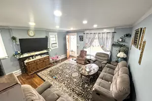 1112 Allengrove St, Philadelphia, PA 19124 - Photo 3