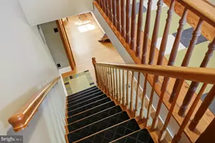 8125 Shawnee St, Philadelphia, PA 19118 - Photo 17