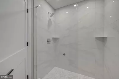 2445 Innovator Way #3E, Philadelphia, PA 19146 - Photo 11