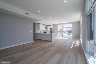 2401 Washington Ave, Philadelphia, PA 19146 - Photo 5