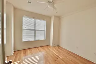 1437 Brown St, Philadelphia, PA 19130 - Photo 9