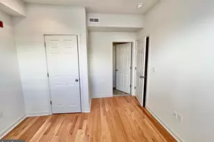 1437 Brown St, Philadelphia, PA 19130 - Photo 13