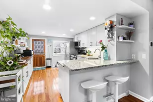 2625 Sepviva St, Philadelphia, PA 19125 - Photo 7