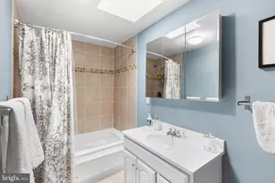 2625 Sepviva St, Philadelphia, PA 19125 - Photo 19