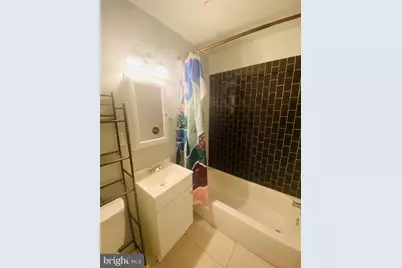 520 N 33rd Street #1, Philadelphia, PA 19104 - Photo 11