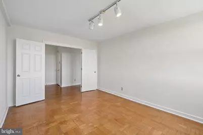 2601 Pennsylvania Avenue #1009, Philadelphia, PA 19130 - Photo 27