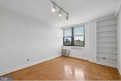 2601 Pennsylvania Avenue #1009, Philadelphia, PA 19130 - Photo 23